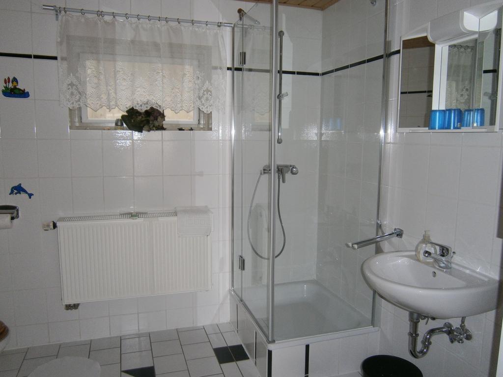 Eifeler Ferienwohnung Nettersheim Zimmer foto