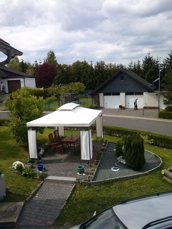 Eifeler Ferienwohnung Nettersheim Zimmer foto